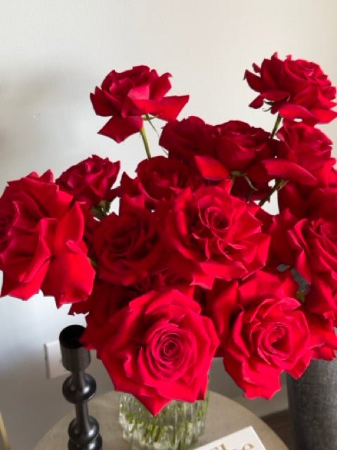 Bouquet RED Reflexed roses